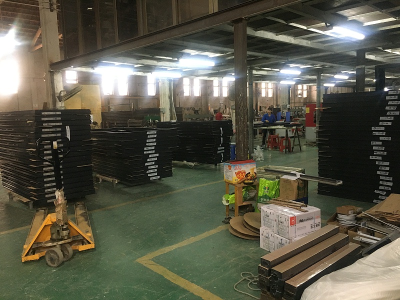 鋁合金門窗10大品牌廠家該如何在門窗市場中占據有利的市場地位？