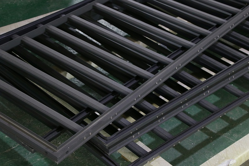 iphone12不再隨機(jī)附贈(zèng)充電器和耳機(jī)？樓上樓高端門窗質(zhì)量不減配