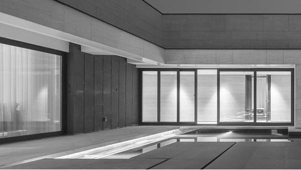 iphone12不再隨機附贈充電器和耳機?樓上樓高端門窗質量不減配！