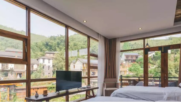 佛山高端鋁木系統(tǒng)門窗哪家門窗定制廠家的好？